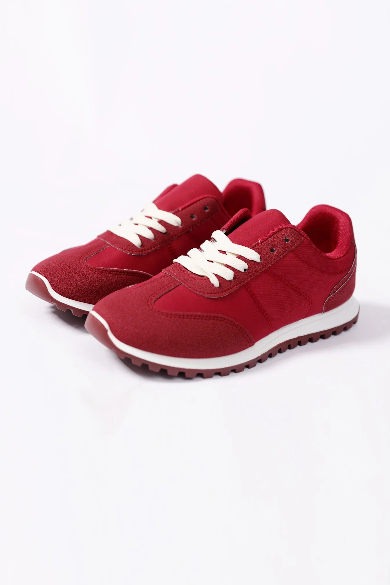 CONTRAST SNEAKERS