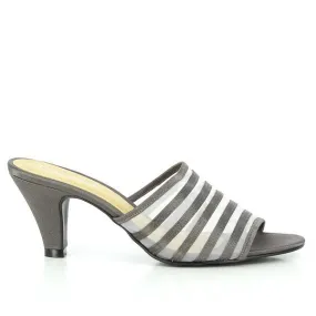 Dalessi Dowling Grey Slides