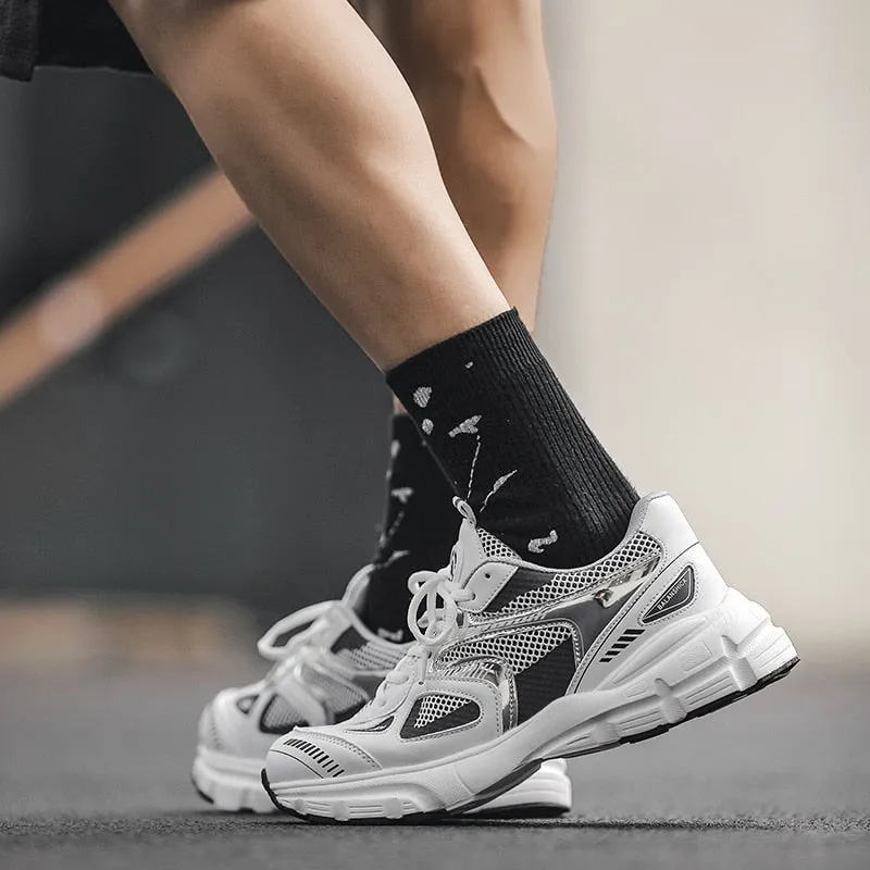 Léa Blanchet | Trendy Off White Trainers