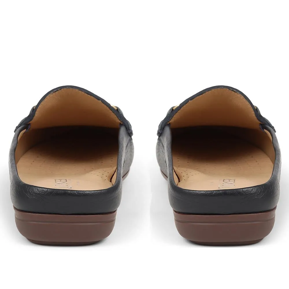 Tammi Leather Slip-Ons  - TAMMI / 325 530