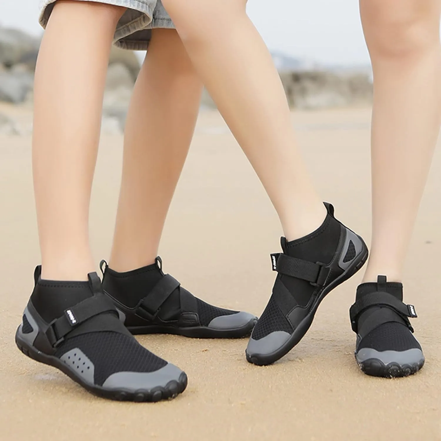 Water Shoes Men Wide Toe Box Quick Drying Slip On Barefoot for Pool Beach Surf Walk Water Yoga